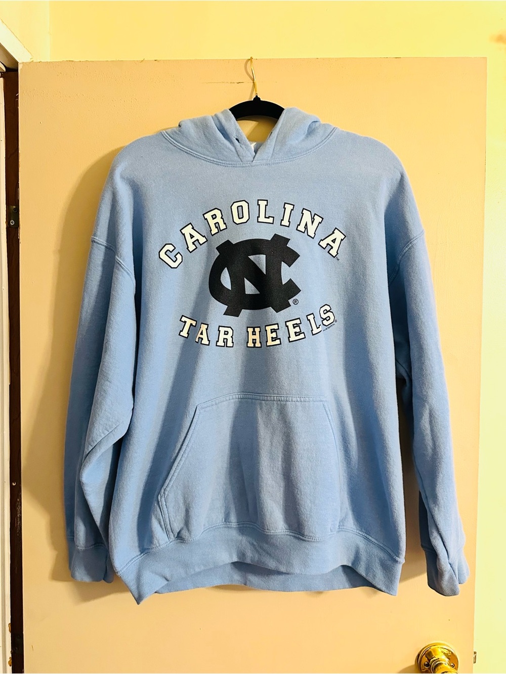 Gildan Light Blue Carolina Tar Heels Crewneck Hoodie
